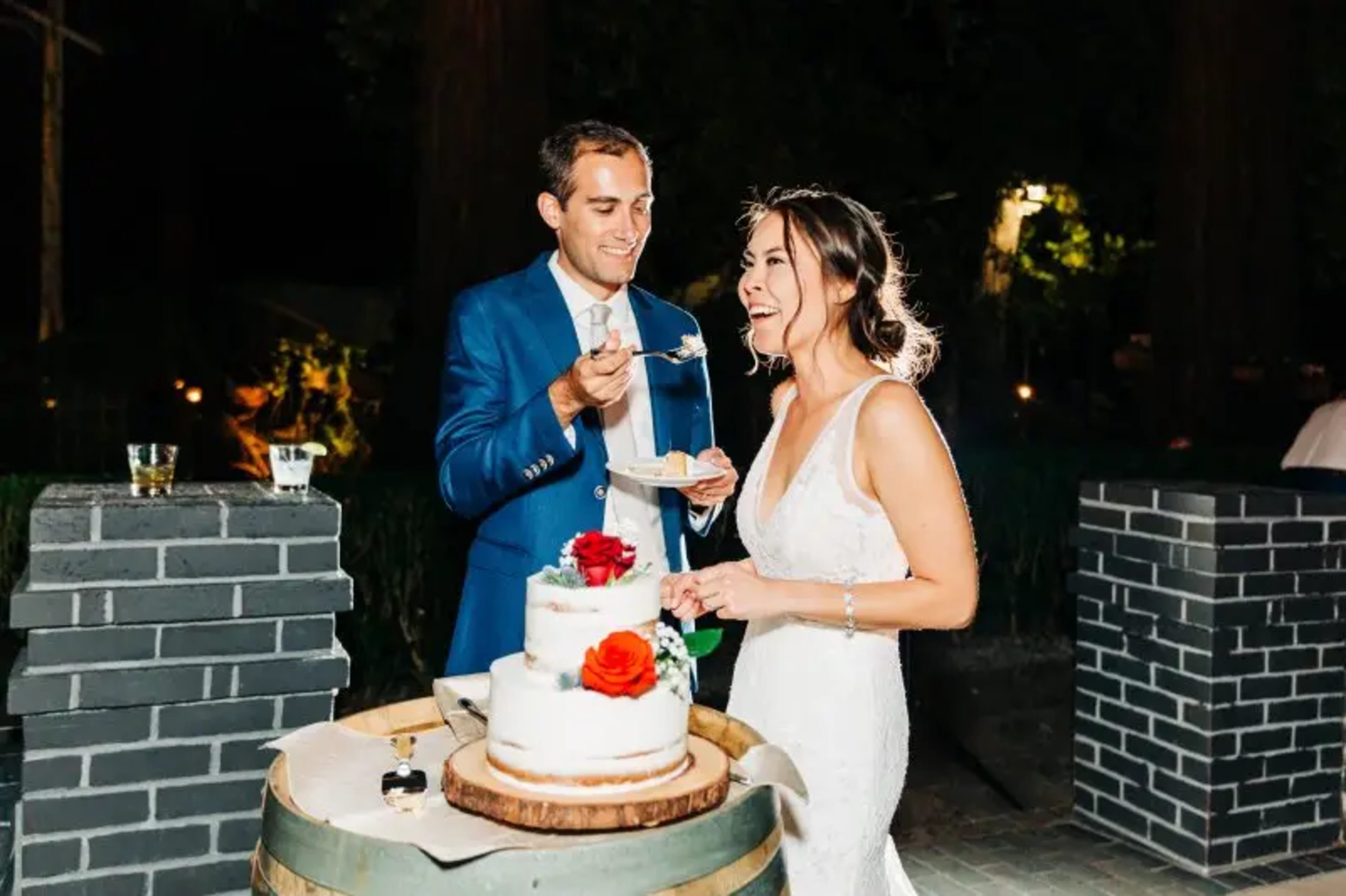 Emily & Romair wedding flowers by Frangipani Florist, photo 11 of 12