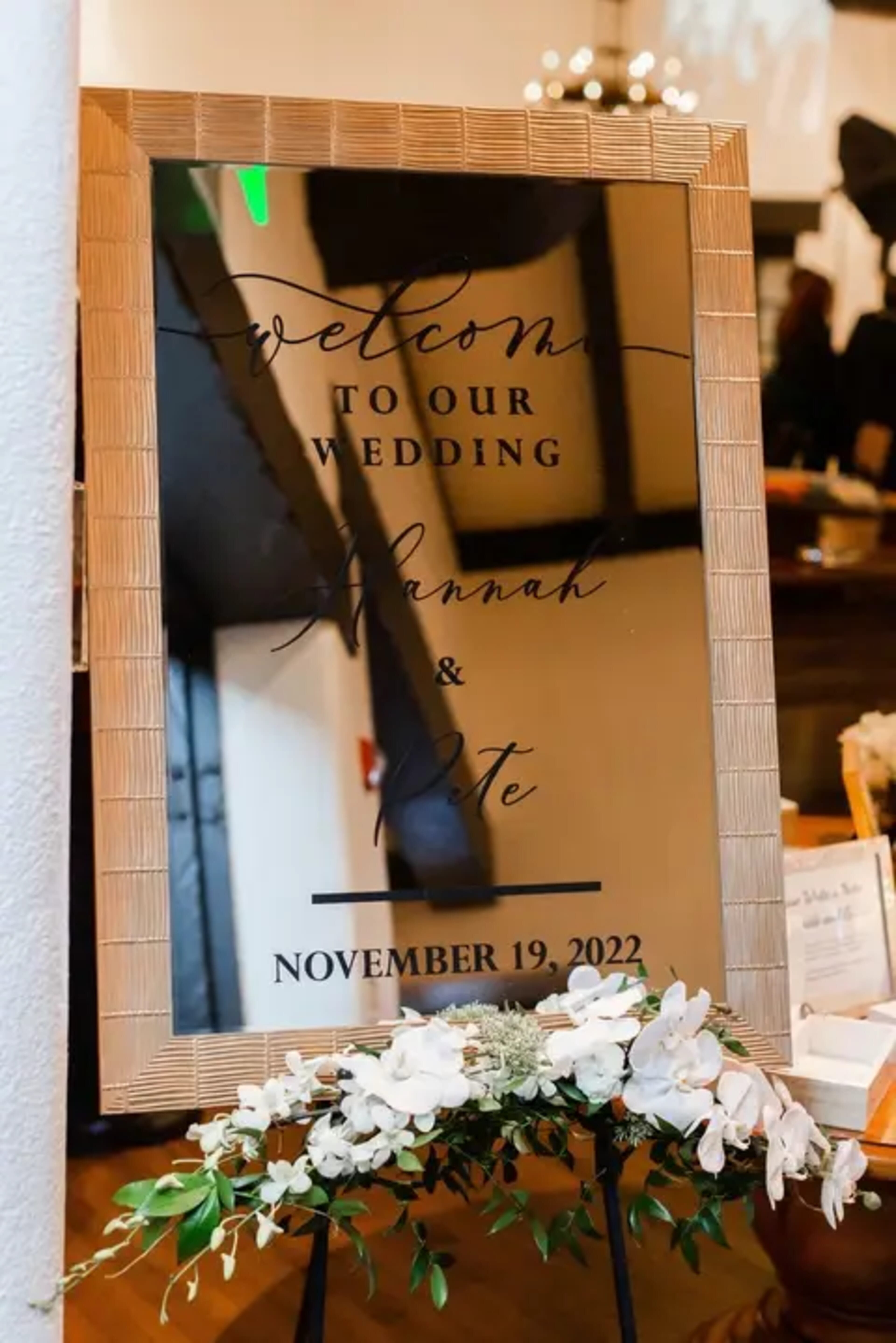 Hannah & Peter wedding flowers by Frangipani Florist, photo 22 of 27