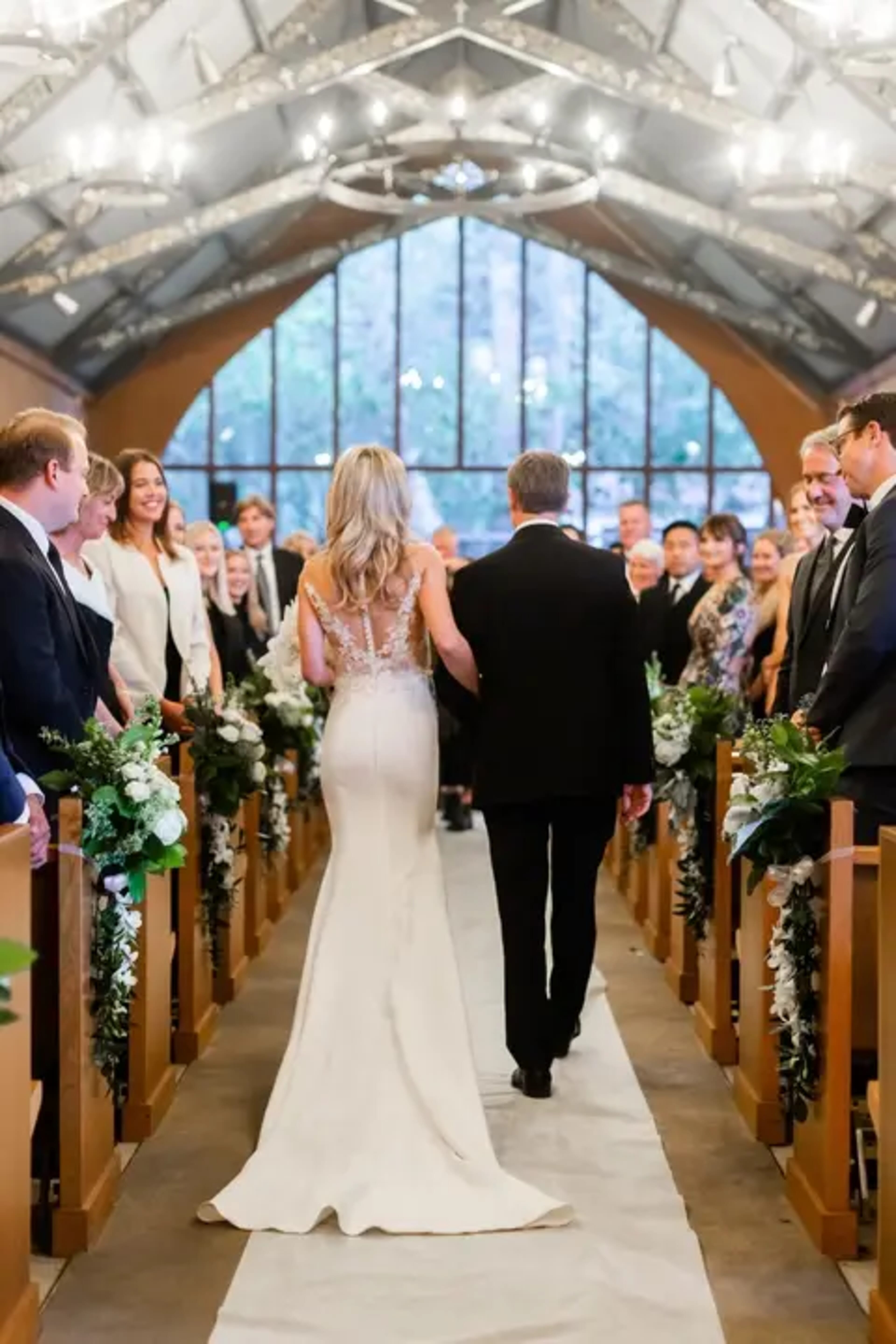 Hannah & Peter wedding flowers by Frangipani Florist, photo 8 of 27