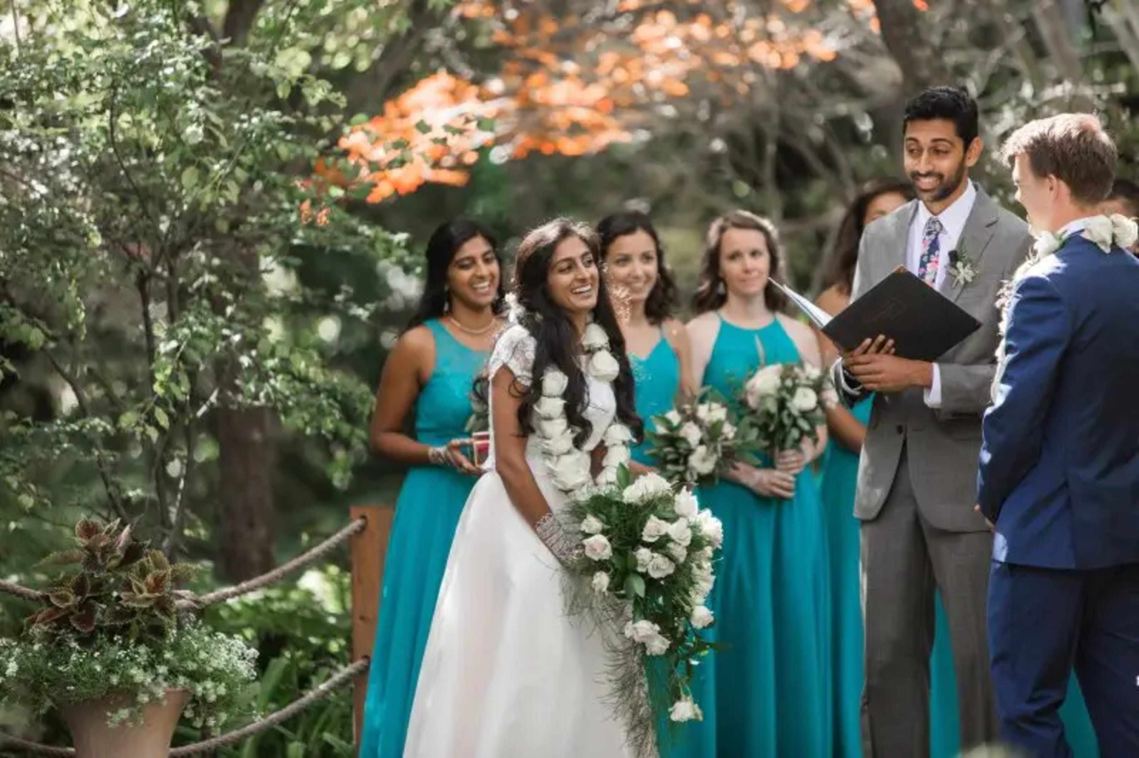 Molika & Brendon wedding flowers by Frangipani Florist, photo 3 of 14