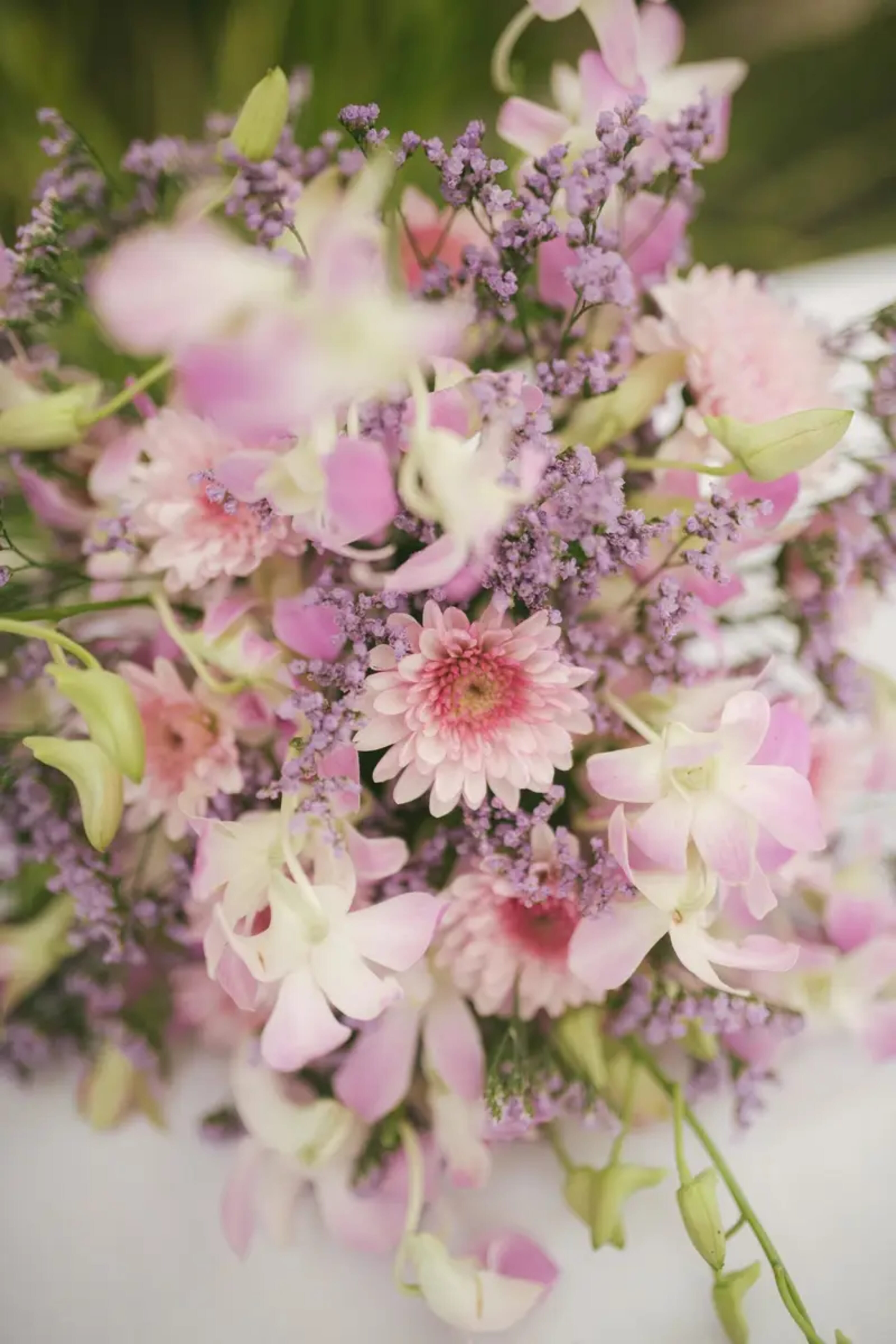 Pam & Michael wedding flowers by Frangipani Florist, photo 6 of 14